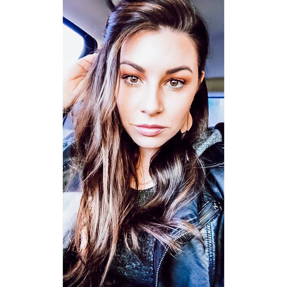 Meet your Posher, Kara